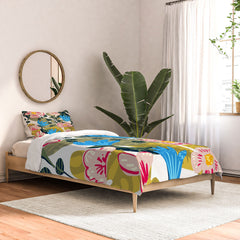 83 Oranges Aksa Comforter