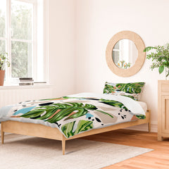 83 Oranges And I Find Missing Pieces Duvet Cover