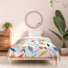 83 Oranges Art Is To Give Life A Shape Comforter
