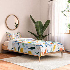 83 Oranges Art Is To Give Life A Shape Comforter