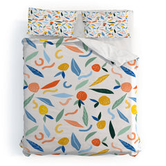 83 Oranges Art Is To Give Life A Shape Duvet Cover