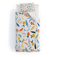 83 Oranges Art Is To Give Life A Shape Duvet Cover