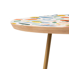 83 Oranges Art Is To Give Life A Shape Round Side Table