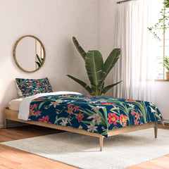 83 Oranges Blossom Botanical Comforter