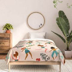 83 Oranges Central Park Zumba Comforter