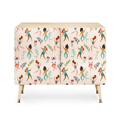 83 Oranges Central Park Zumba Credenza