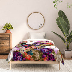 83 Oranges Eves Garden Comforter