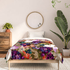 83 Oranges Eves Garden Comforter