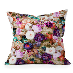 83 Oranges Eves Garden Throw Pillow