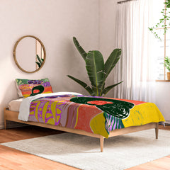 83 Oranges Fish Market Comforter