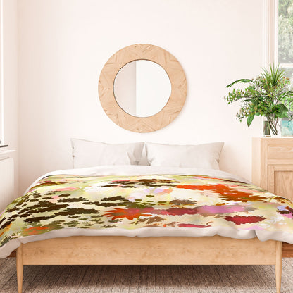 83 Oranges A Sunlit Meadow Duvet Cover