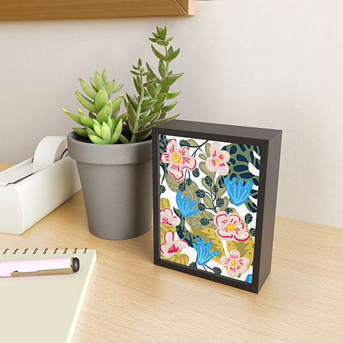 83 Oranges Aksa Framed Mini Art Print
