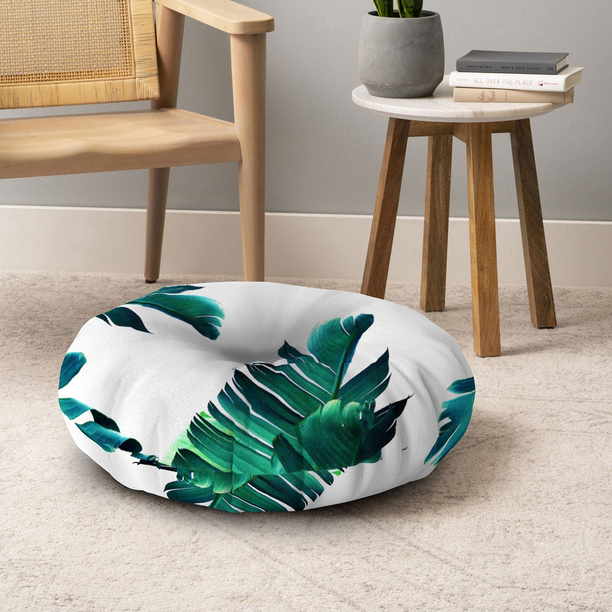 83 Oranges Banana Leaf Crush Floor Pillow Round