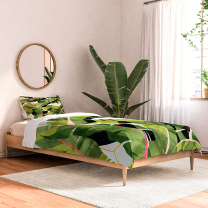 83 Oranges Banana Leaf Salad Comforter