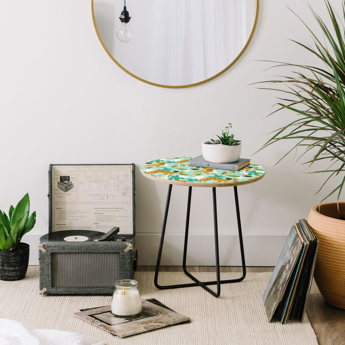 83 Oranges Cheetah Jungle Round Side Table