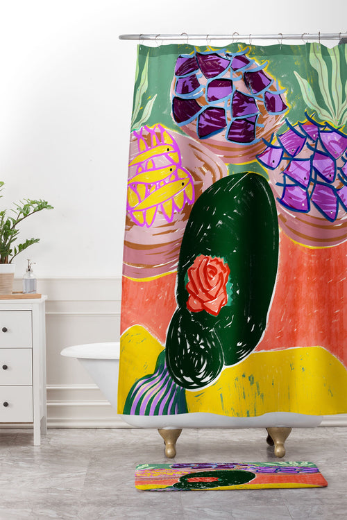 83 Oranges Fish Market Shower Curtain And Mat