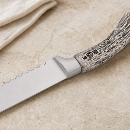 Round Bread Board with Antler Knife 4