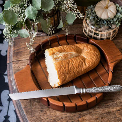 Round Bread Board with Pewter Wheat Knife 3