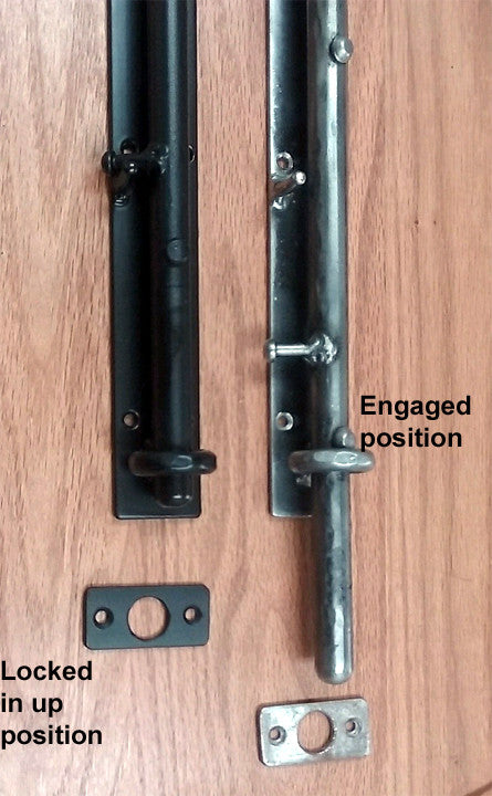 Rustic Cane Bolt "fish tail" handle  (includes flat strike plate) - Wild West Hardware